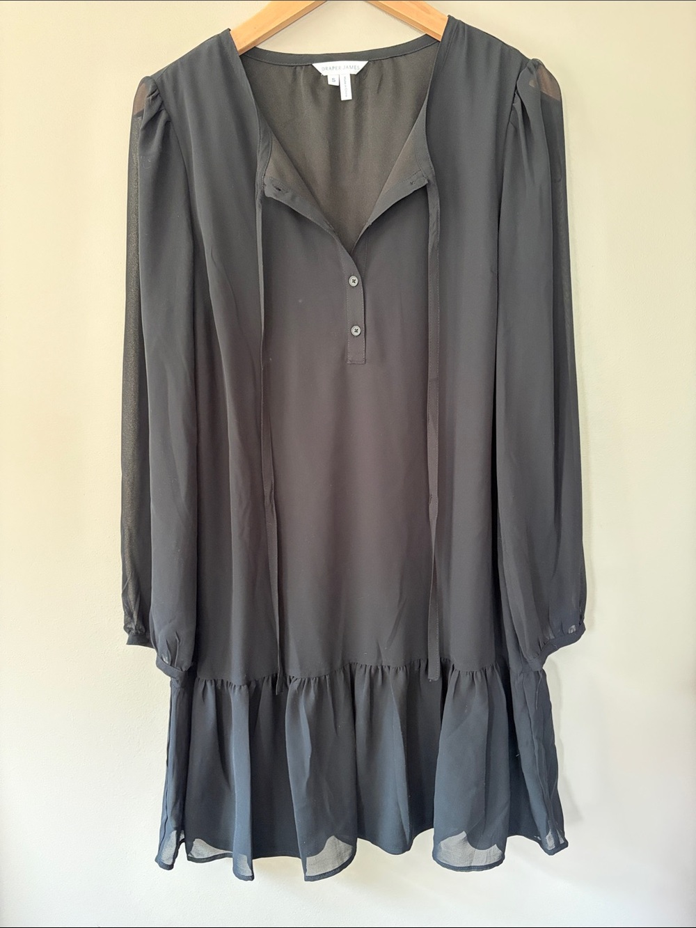 Draper James Tie Neck Flounce Shift Dress Small Black NWT